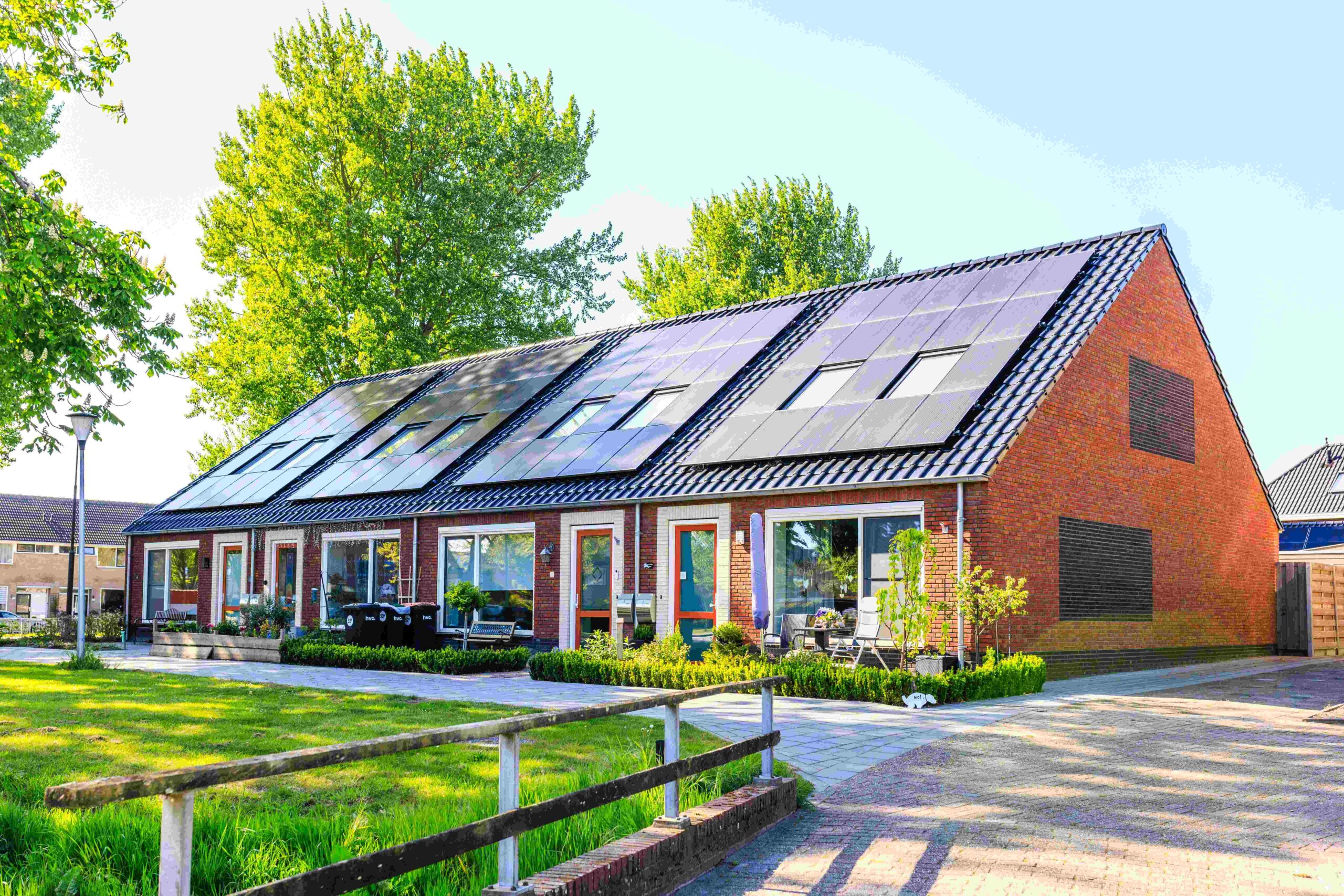Huis met zonnepanelen Duurzaam wonen huis met zonnepanelen
