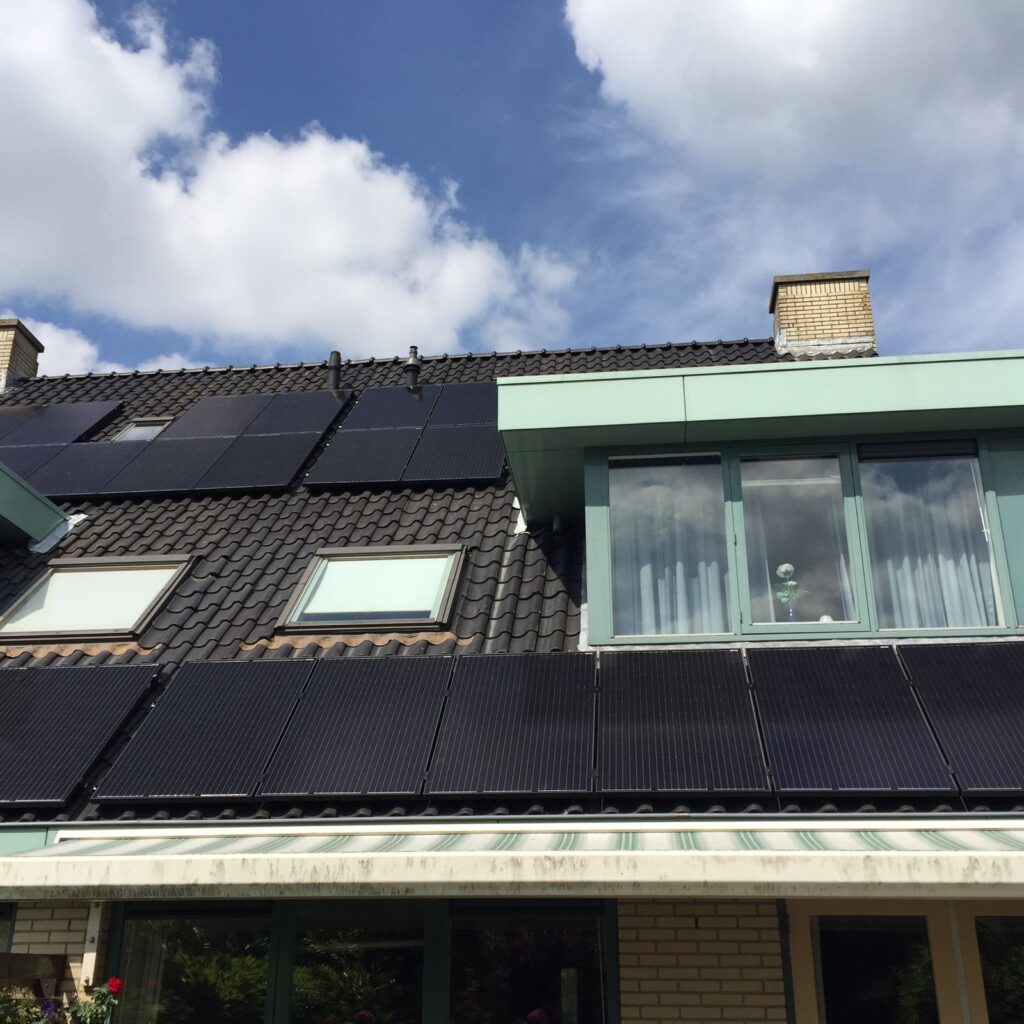 record toename zonnepanelen